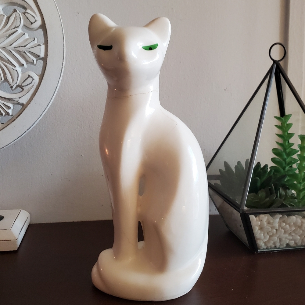 Vintage 60s Porcelain Cat